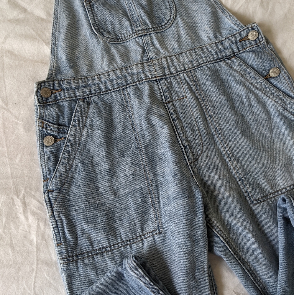 Gap Overalls - Picture 6 of 11